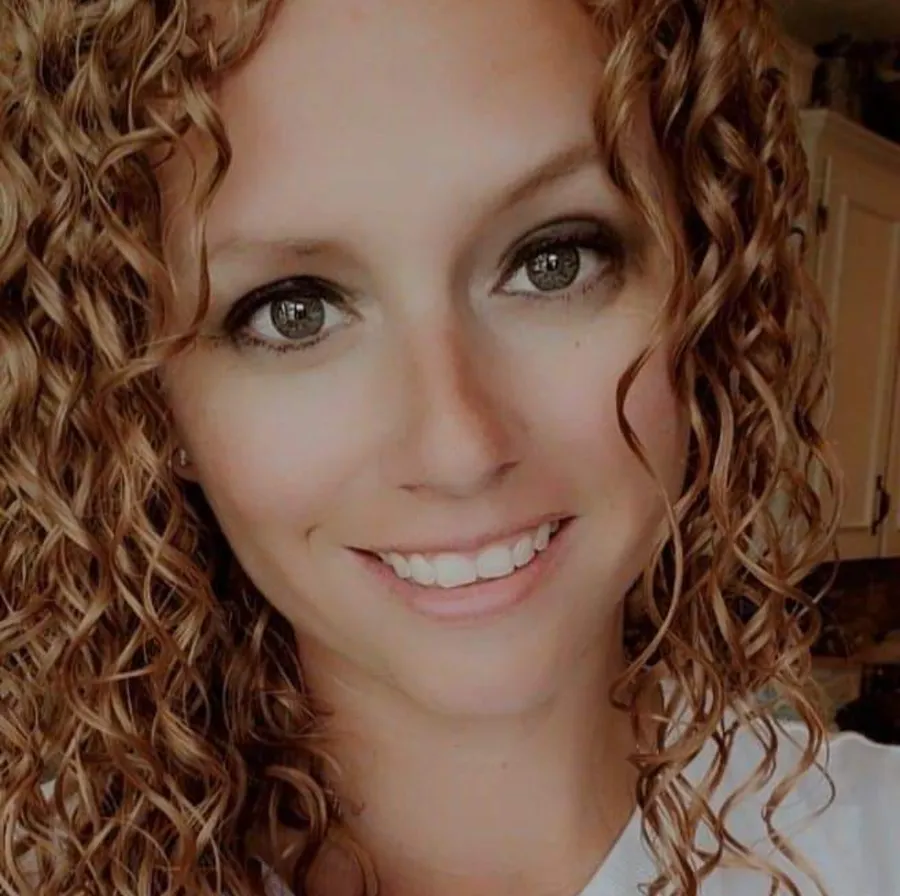 Portrait of Jennifer Fowler
